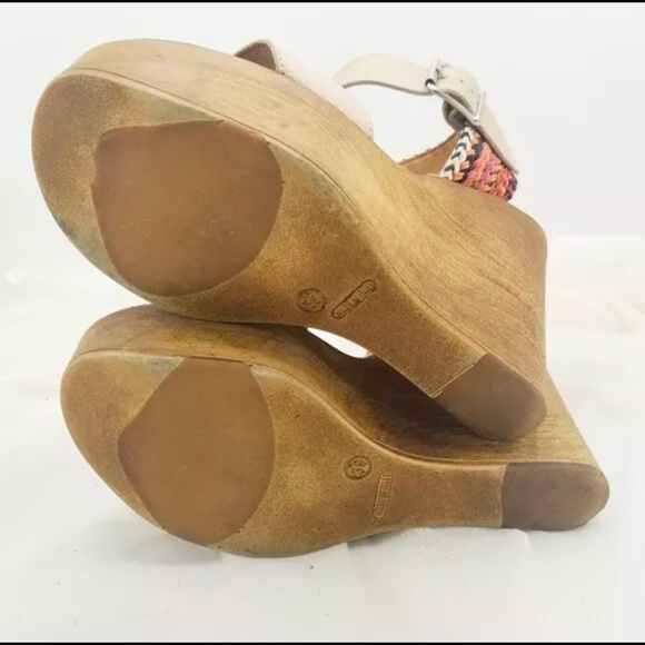 Steve Madden Sam Wooden Platform Wedge Sandals Multicolor Woven Back Size 8 - Picture 3 of 5